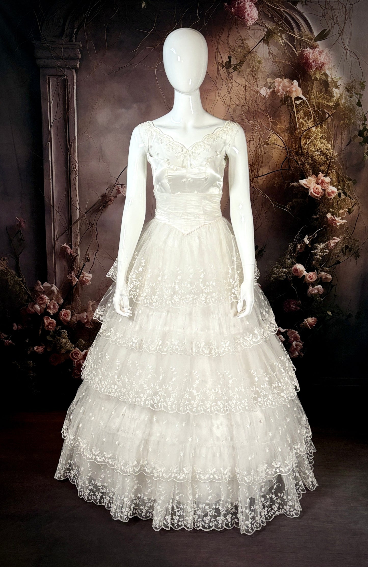 1950's Cupcake Tiered, Satin & Tulle Wedding Dress