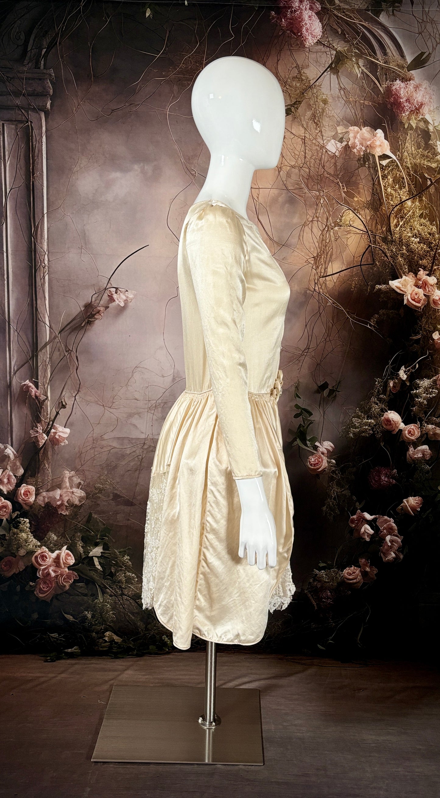1920s Bias Cut Silk & Lace "Robe De Style" Wedding Dress