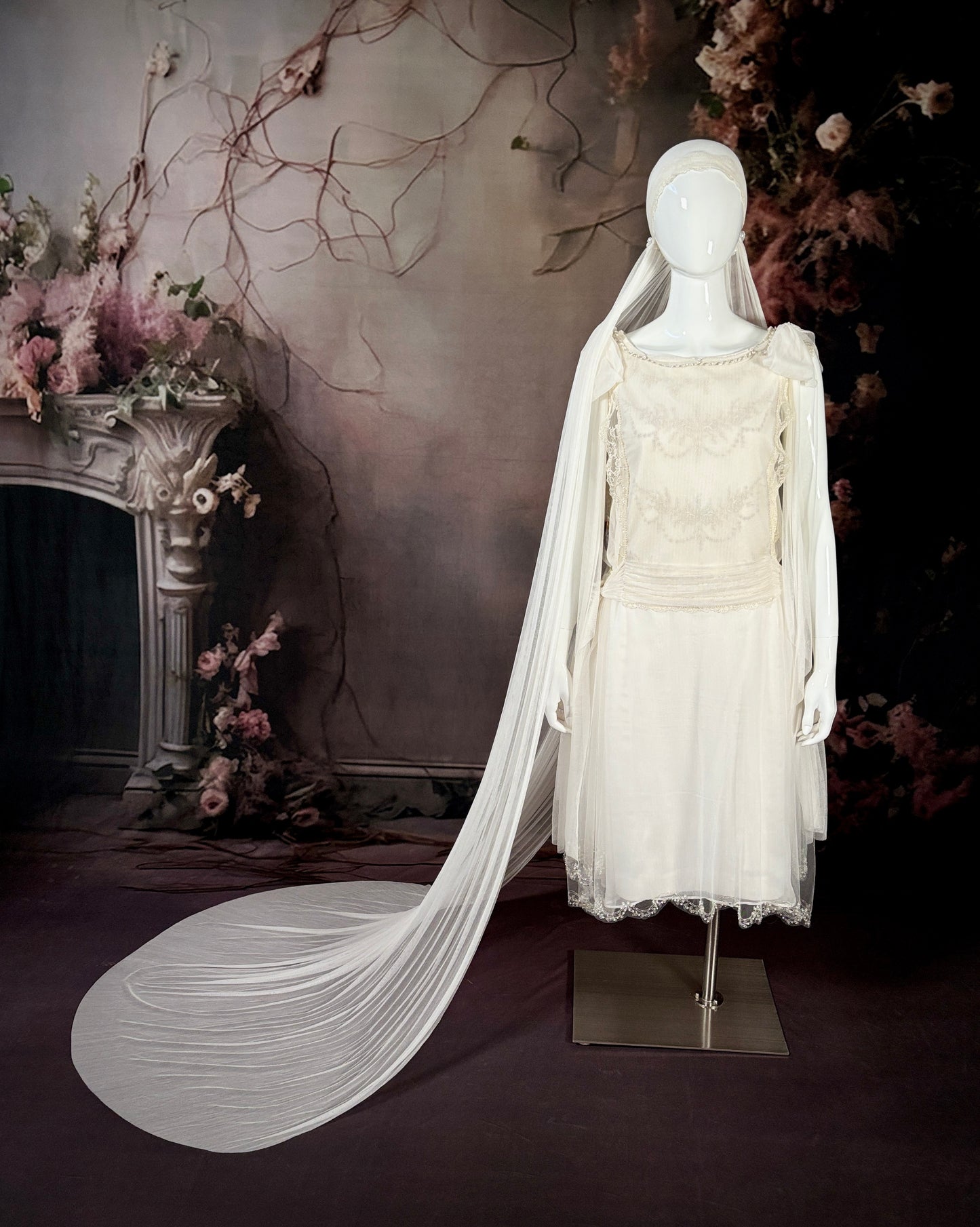 1920's Haute Couture Silk Tulle & Beaded Wedding Dress w/Juliet Veil