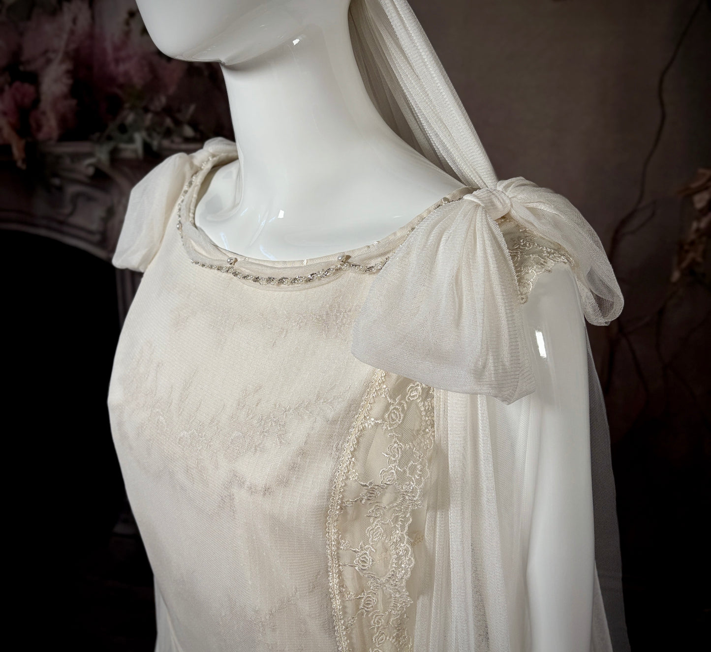 1920's Haute Couture Silk Tulle & Beaded Wedding Dress w/Juliet Veil