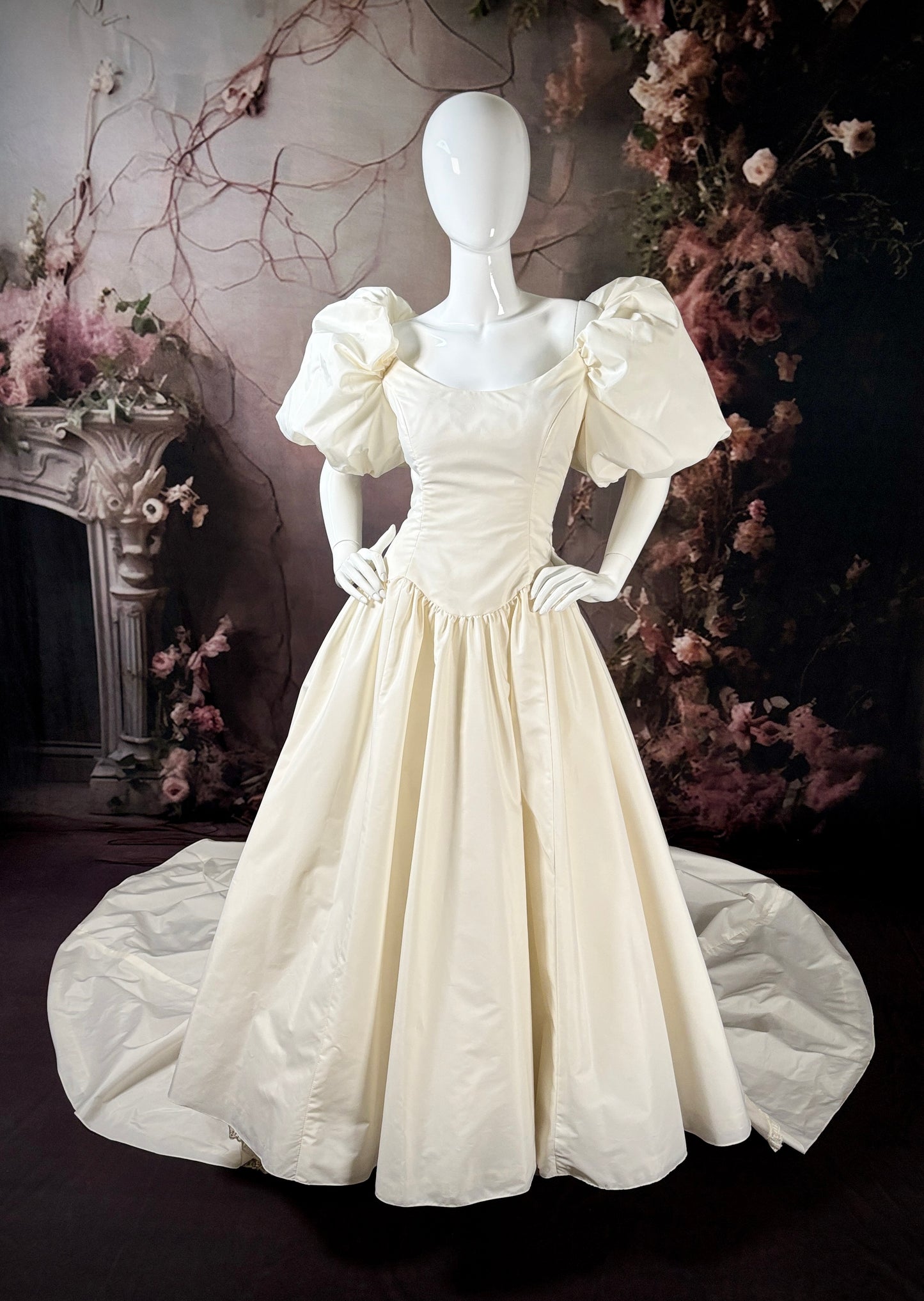 1980's Taffeta Wedding Dress w/Melon Puff Sleeves, Veil & Chapel Train