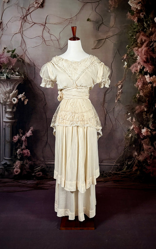 1900 Edwardian Silk Crepe & Tambour Emb. Tulle Wedding Dress