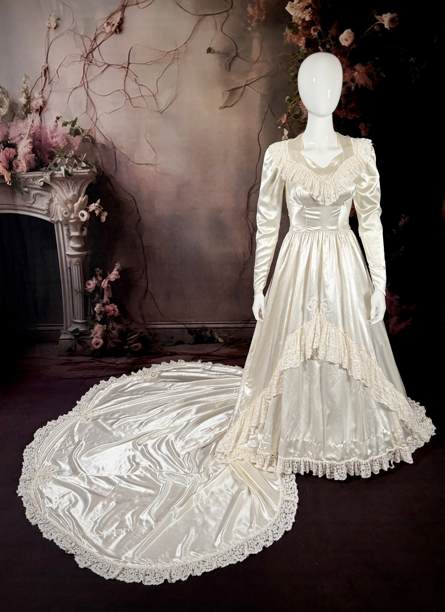 1950's Candlelight Satin Wedding Dress w/Ruffled Lace & Bow Appliques